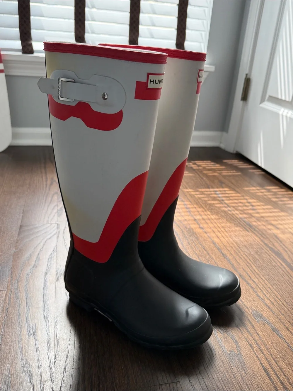 Hunter Tall Rain Boots in White, Red & Black - Picture 5 of 11